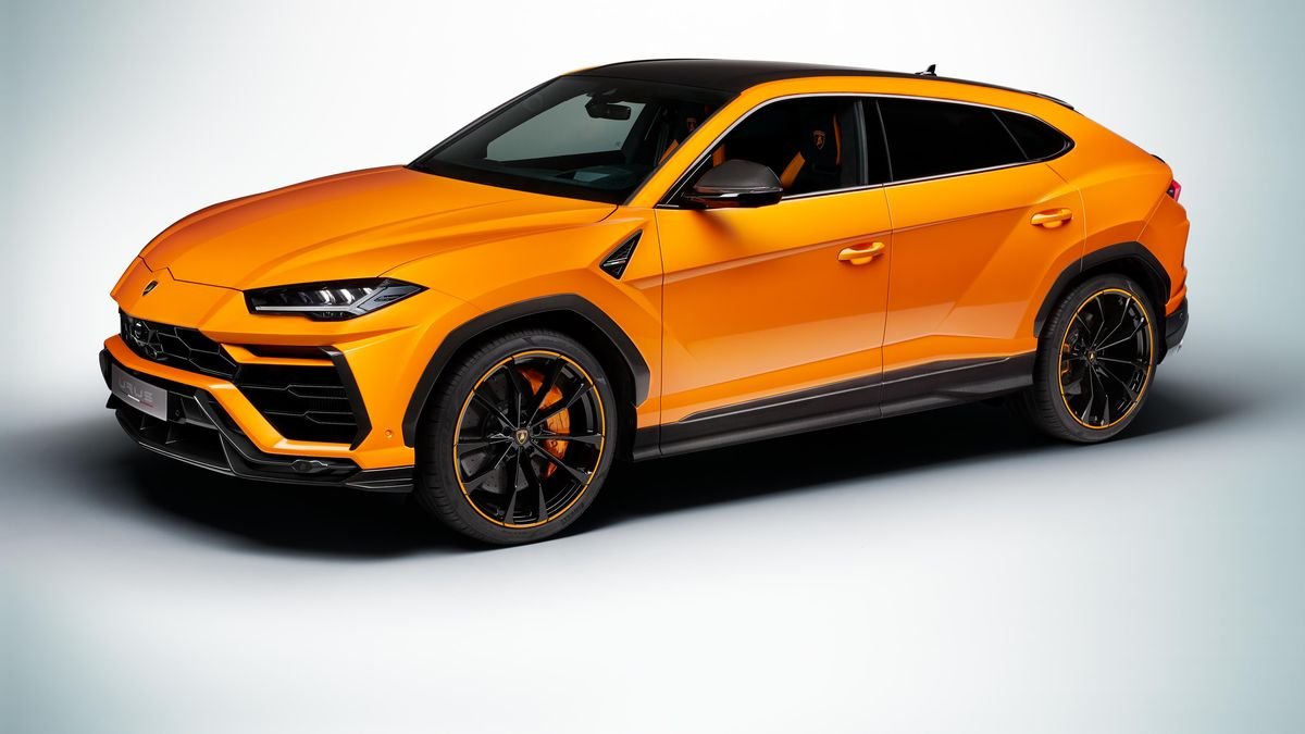 Lamborghini Urus 2021 року