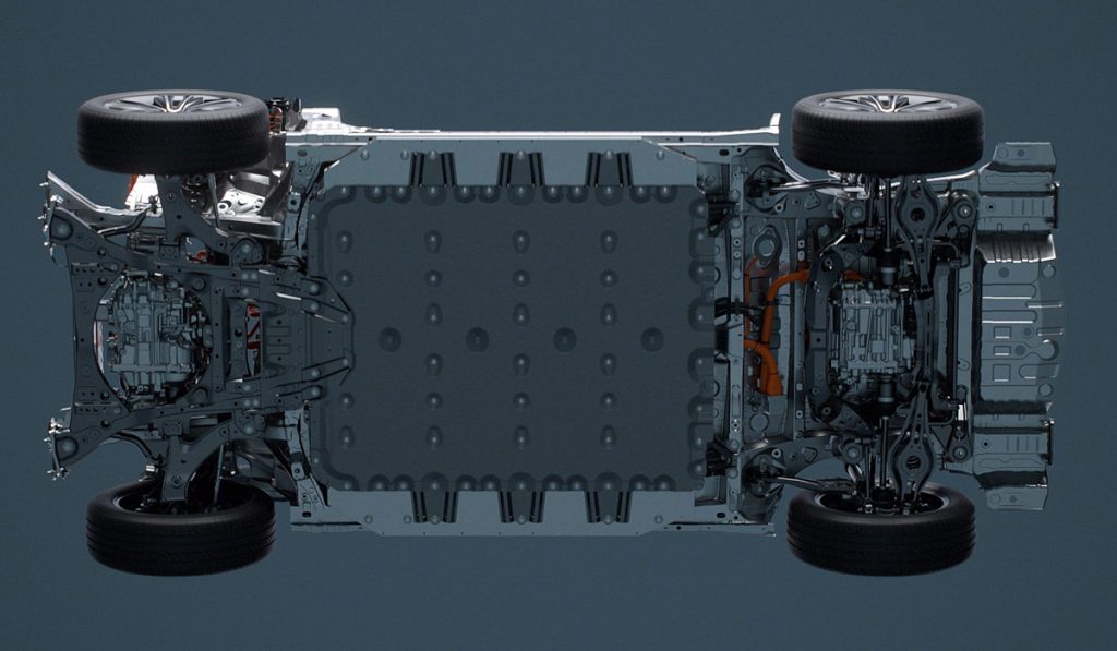 За розмірами Toyota bZ4X можна порівняти з нинішнім кросовером RAV4