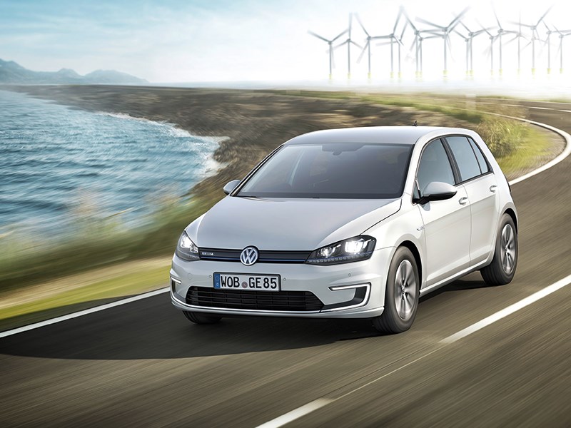 Volkswagen e golf - Електромобіль