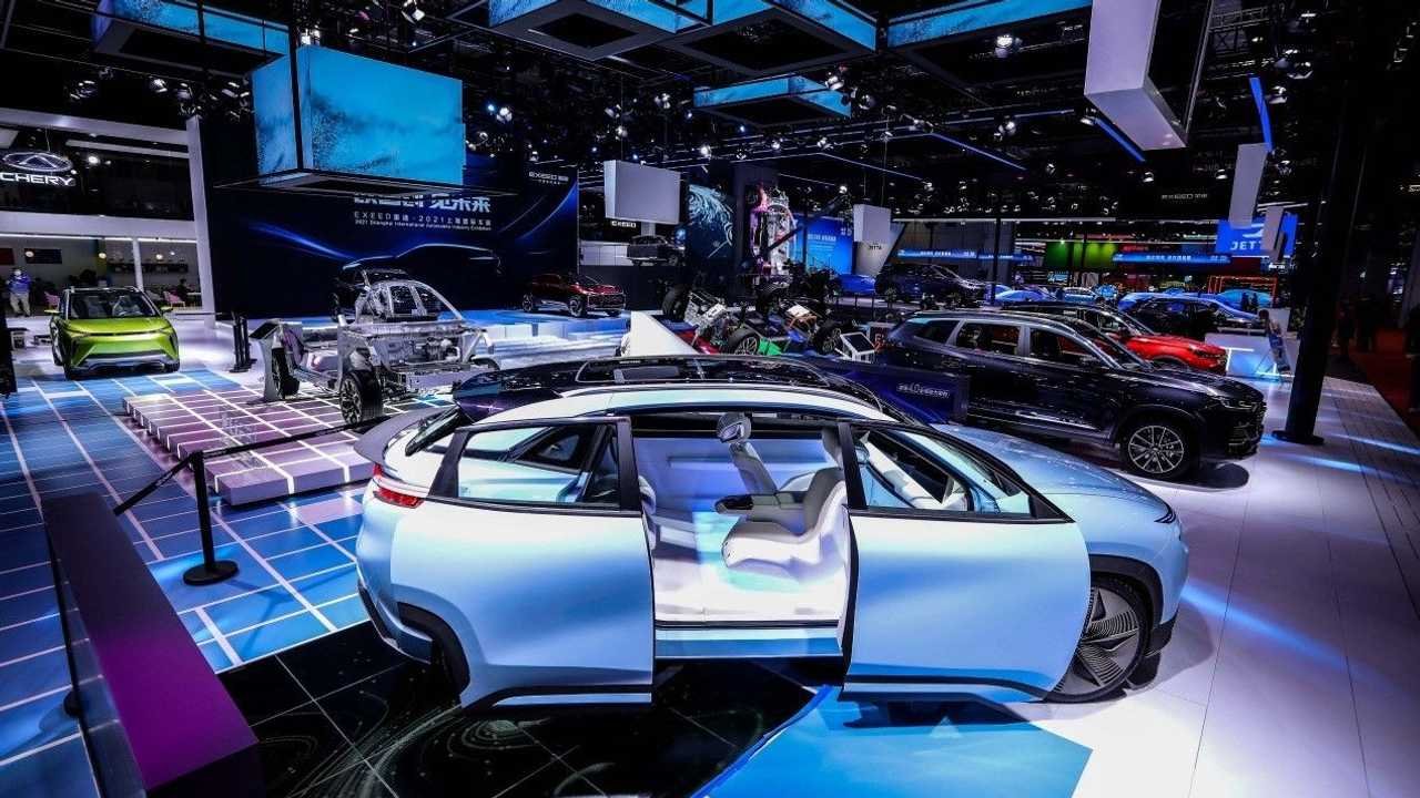 Огляд електромобілів