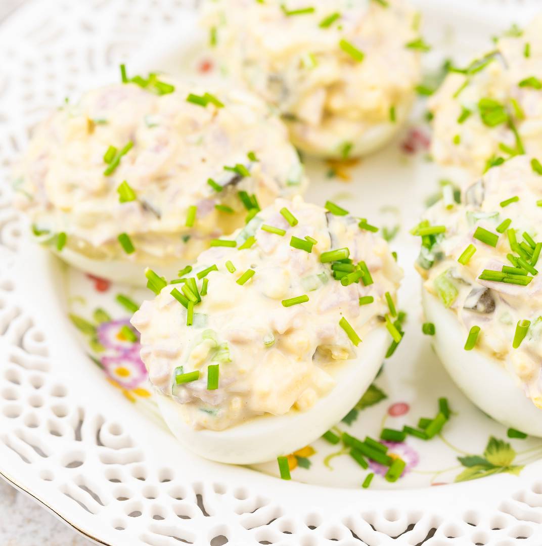 Шинка з начинкою з яєць