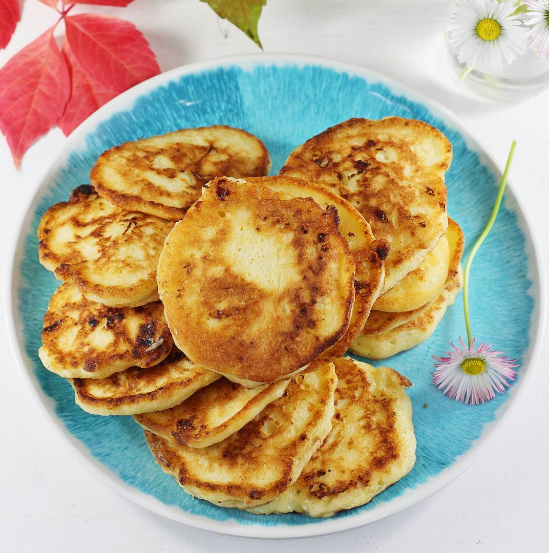 Сирні оладки - ніжні, пишні що тануть у роті!