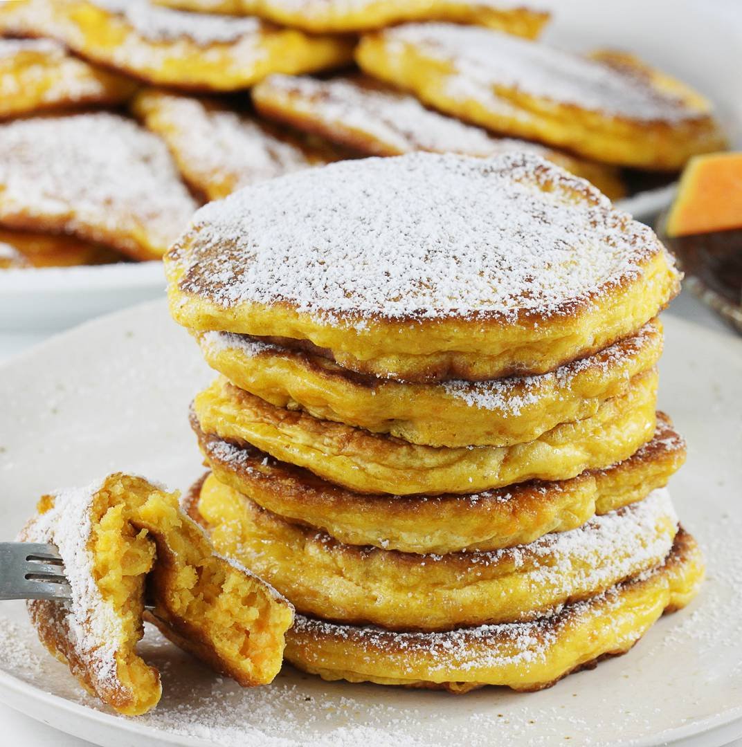 Солодкі оладки з гарбуза