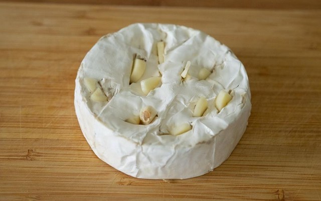 Сир camembert